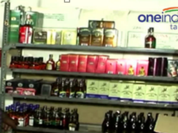 கிலியில் ஊழியர்கள் கிலியில் ஊழியர்கள்