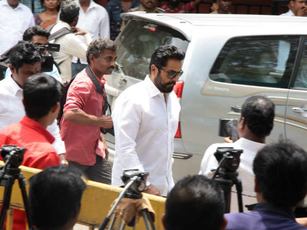 சரத்குமார் 