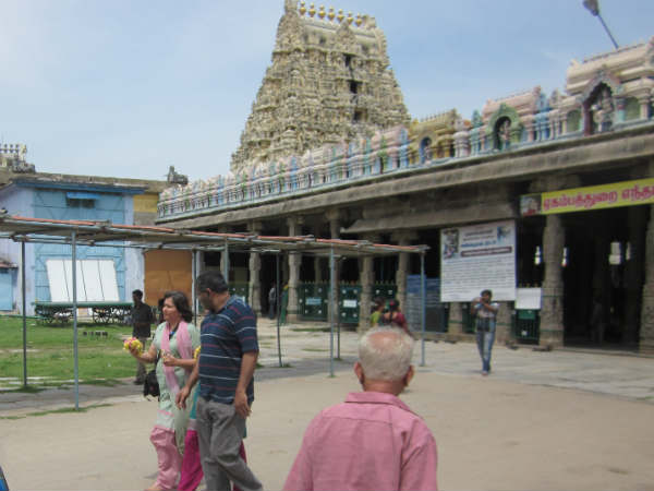ரவுடி ஸ்ரீதருக்கு தொடர்பா?