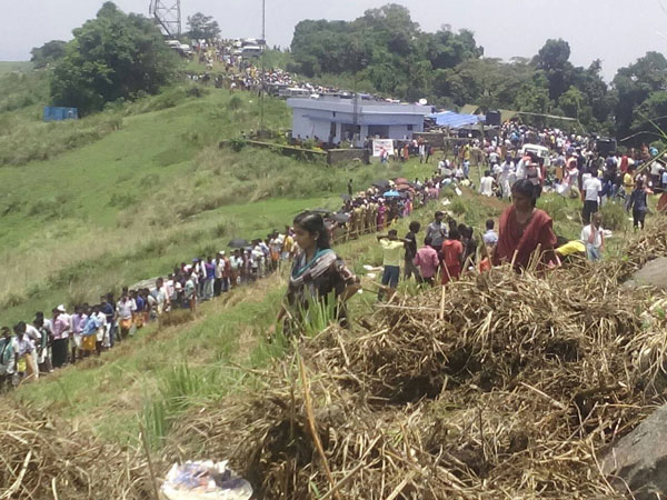 விழாக் குழுவினர் விழாக் குழுவினர்