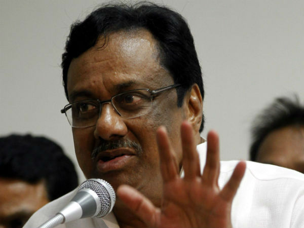 வேதனை அளிக்கிறது