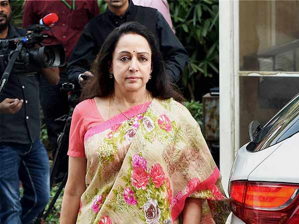 ஹேமமாலினி