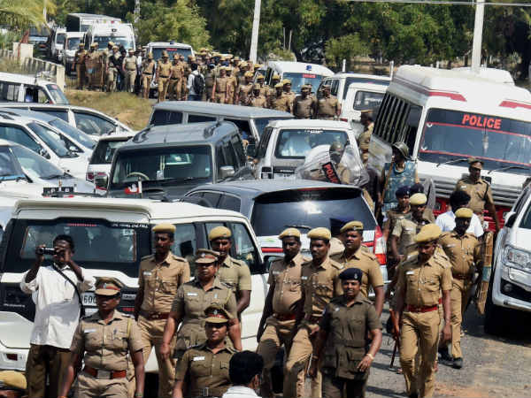 கூவத்தூர் கூத்து 