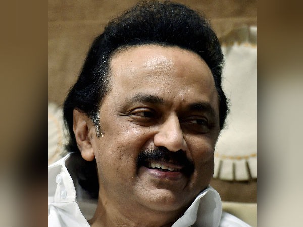 மோடியின் பினாமி 