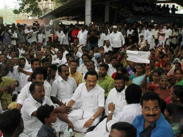 பொதுமக்கள் பங்கேற்பு 