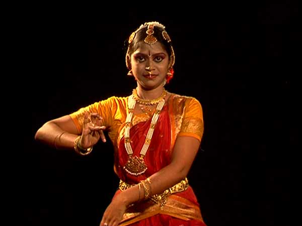 வெளிப்படும் திறமைகள் 