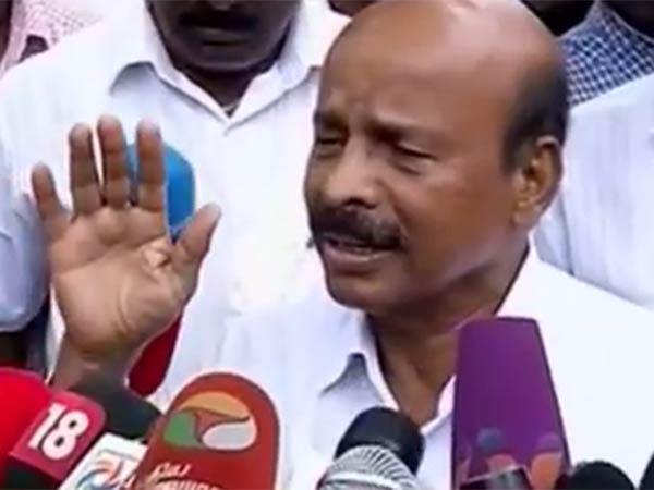கோரிக்கையை ஏற்க வேண்டும்