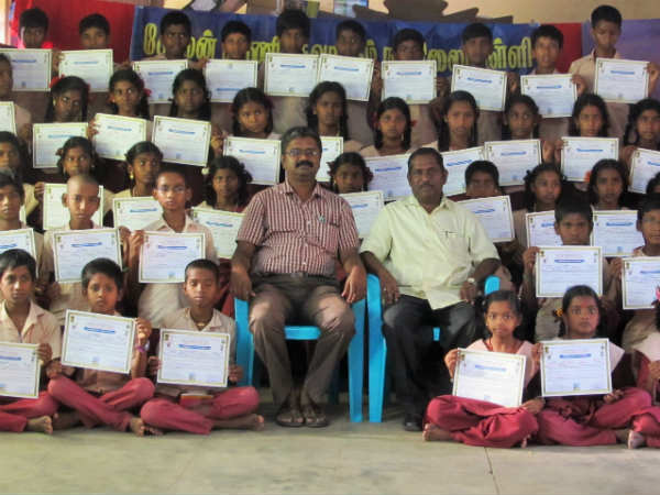 Central water board conduct the drawing competition in Devakottai Chairman manickavasagam middle school 