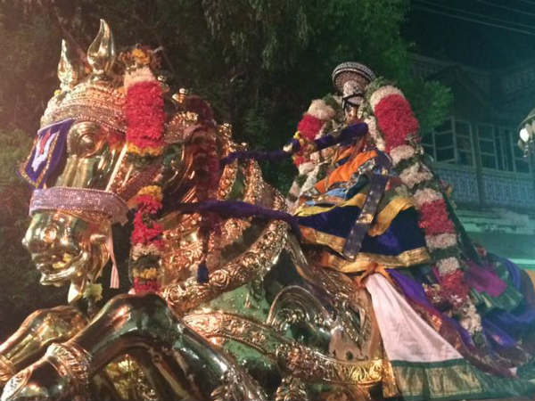 Panguni Uthiram – Serthi Sevai At Srirangam 