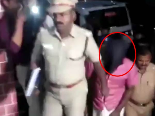 கூலிப்படையுடன் தொடர்பு 