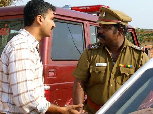 தேடி அலையும் பிரகாஷ் 