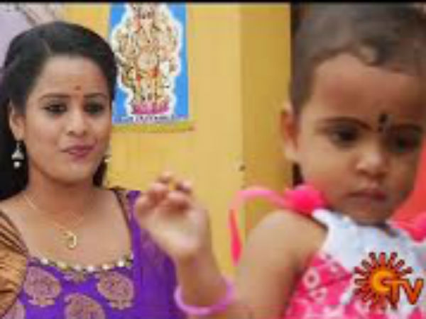 கலெக்டர் அர்ச்சனா 