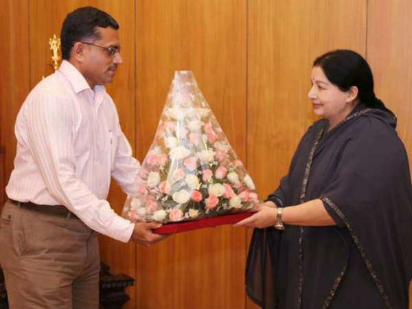  மார்டியை ஓரம் கட்டிய ஜெ.