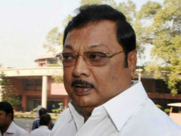 தொந்தரவு செய்யக் கூடாது... 