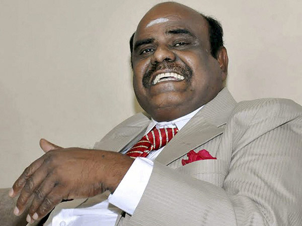  தலைமறைவா? 