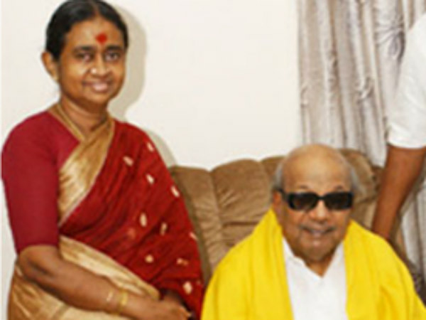 கருணாநிதியும் தயாளு அம்மாளும்..