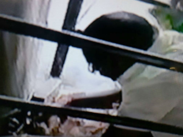 பணம் திருட்டு 