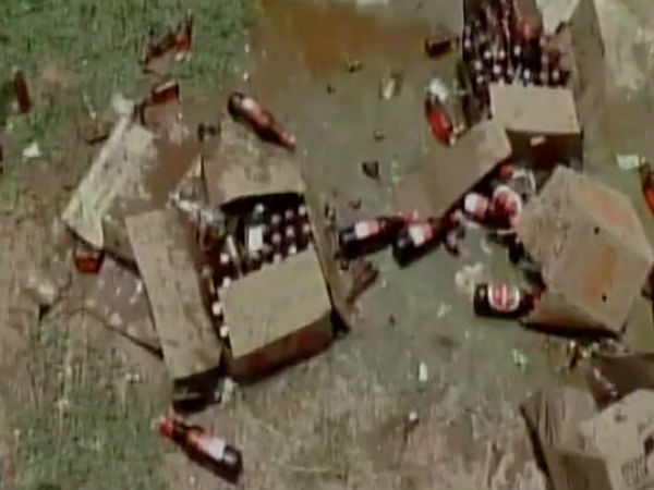 போராட்டத்தால் திணறும் அதிகாரிகள்