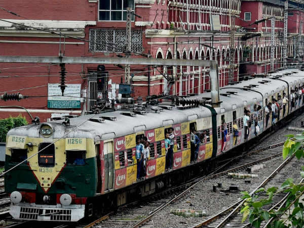 கூடுதல் ரயில்கள் 