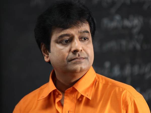 சரிந்த விவேக் 
