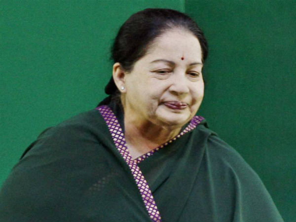 ஜெயலலிதா இல்லாததால் தடுமாறுகிறார்கள்
