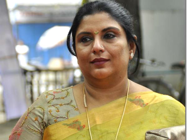  கொந்தளித்த ஸ்ரீப்ரியா 