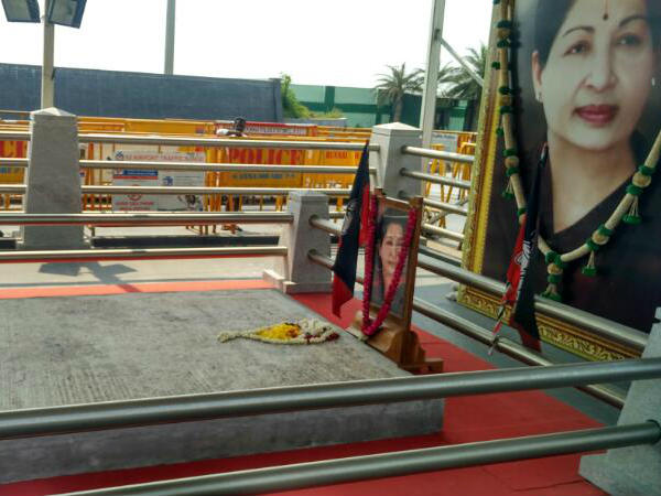 இது தானா உங்க விசுவாசம் 