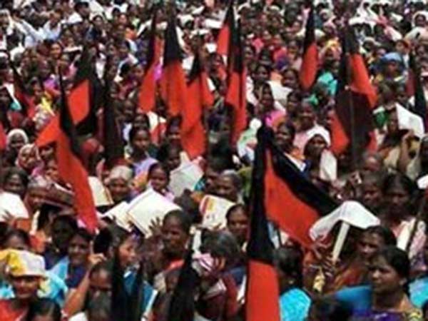 மகனுக்கு லோக்சபா சீட்