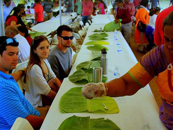 முக்கனியுடன் விருந்து