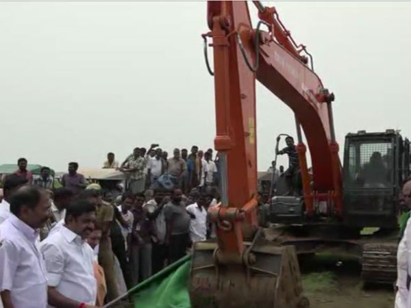  தூர்வாரும் பணிகள் தொடங்கியது