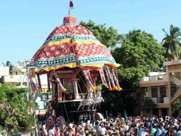 குவியும் பக்தர்கள்