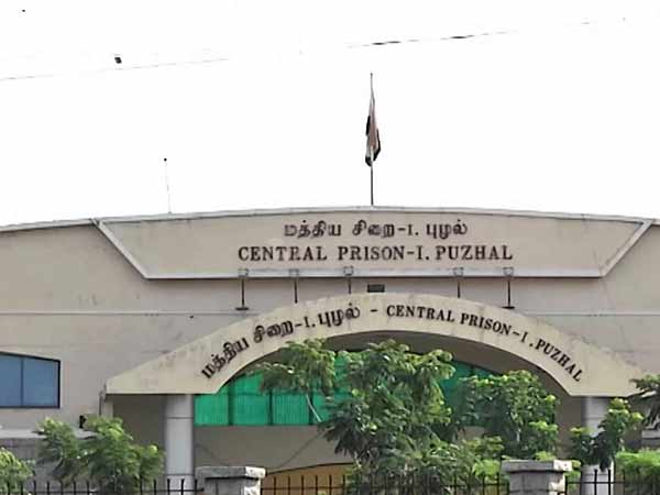 தற்கொலைக் கூடங்களா?