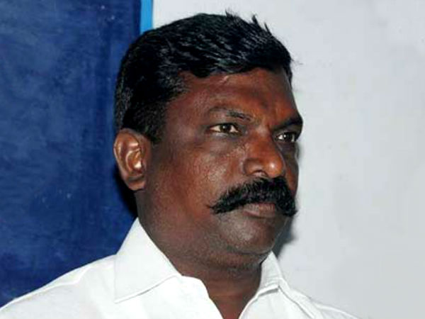 மத்திய அரசின் கைப்பாவை