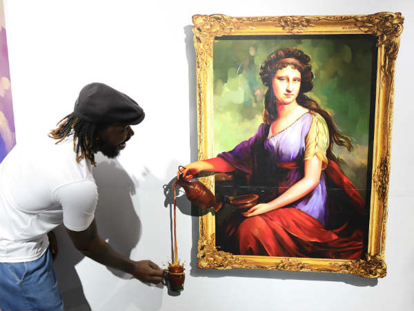 Chris Gail launches Click Art Museum in Bangaloru Chris Gail launches Click Art Museum in Bangaloru