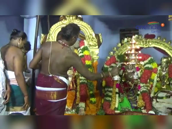 Madurai Chithirai festival - Meenakshi amman Thanga Pallaku Madurai Chithirai festival - Meenakshi amman Thanga Pallaku