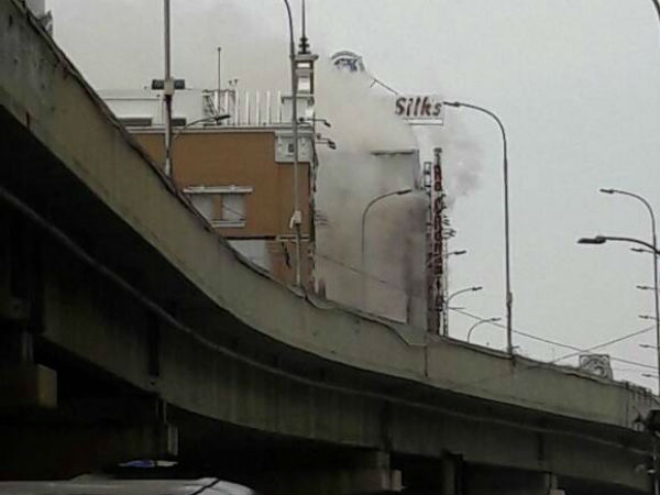 போலீசார் மறு உத்தரவு போலீசார் மறு உத்தரவு