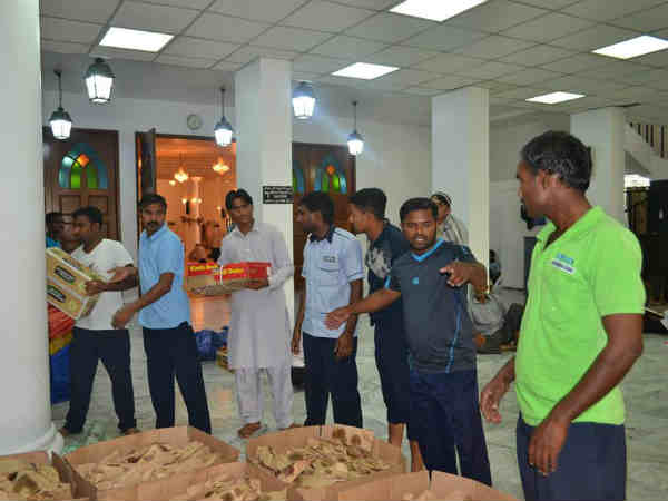 பல்வேறு நாட்டு இஸ்லாமியர்கள்