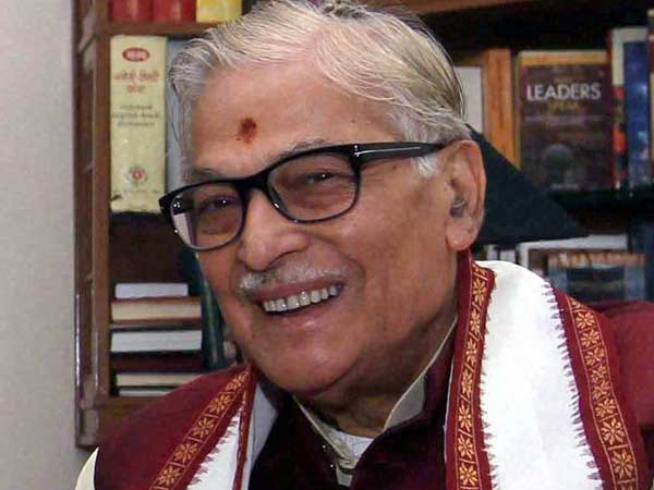 ஜோஷியின் பெயர் 