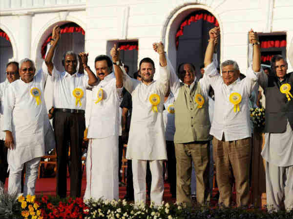 ட்விட்டரில் ஆவேசம் 