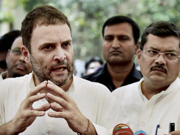 தமிழ் மக்களை நேசிக்கிறேன்