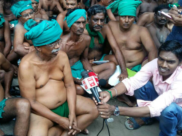 வாலாஜா சாலை மூடல் 
