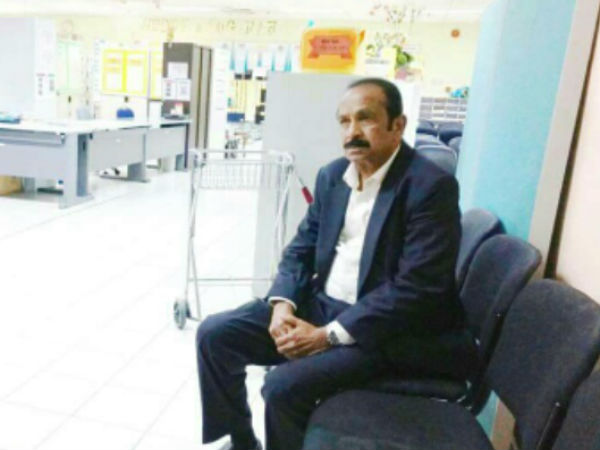 கைதி போல நடத்திய அதிகாரிகள் 