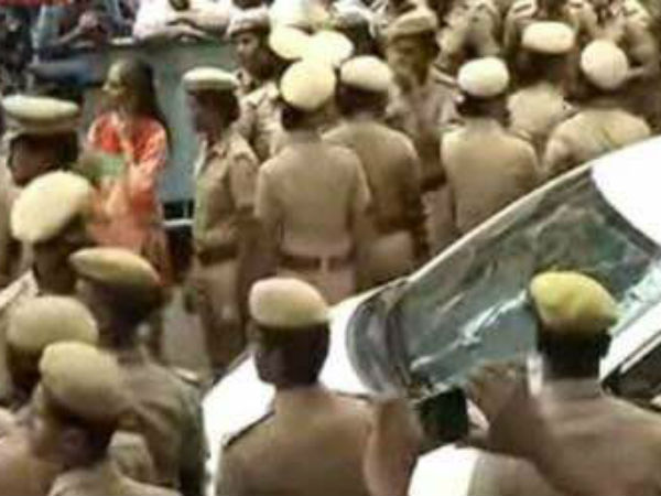 நினைவு இல்லமாக... 