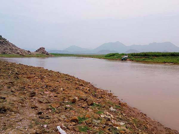 தண்ணீர் இல்லை 