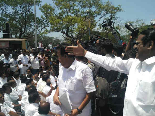 ரகசிய வாக்கெடுப்பு ரகசிய வாக்கெடுப்பு