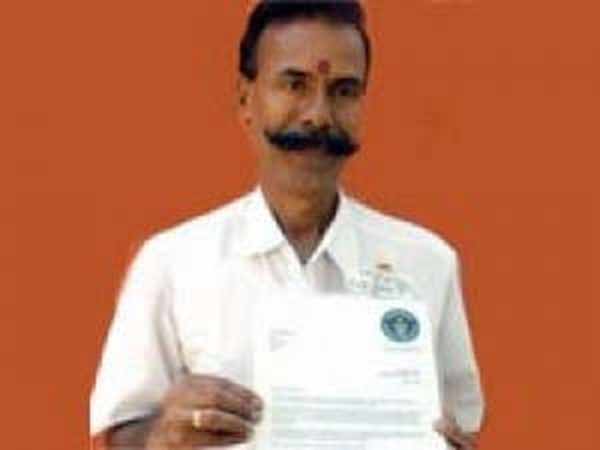 பிரபலங்களுடன் மோதல்