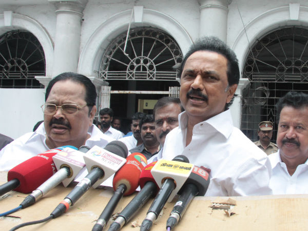 திமுக வெளிநடப்பு 