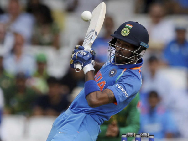 அதிரடி, சரவெடி அதிரடி, சரவெடி