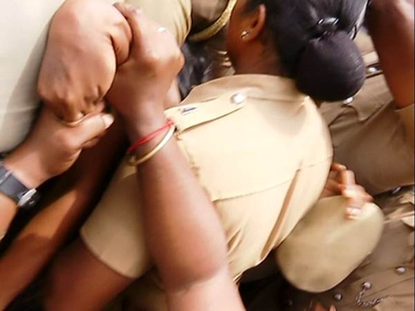  Madras High Court orders notice to Home Secretary and commissioner 