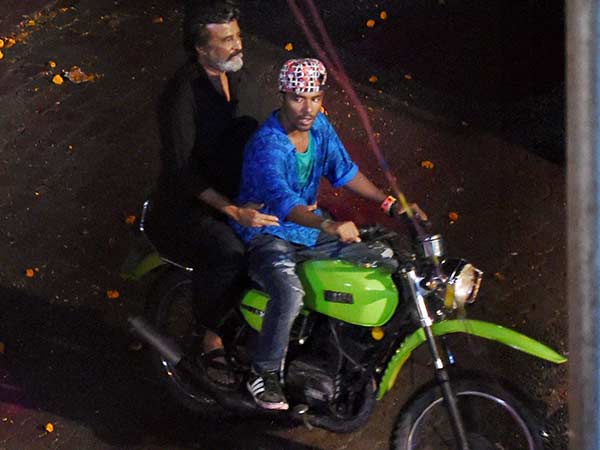 தீம் பார்க் செட்